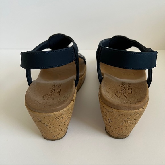 Skechers Beverlee Date Glam Wedge Sandals Navy Rhinestone Beaded Size 9 - Picture 6 of 8